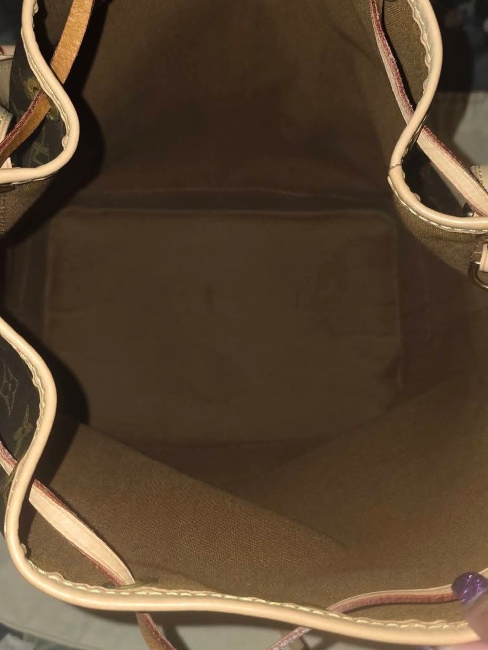 Louis Vuitton Monogram Drawstring Bucket Bag GM - Brown with Natural Trim - Picture 5 of 16